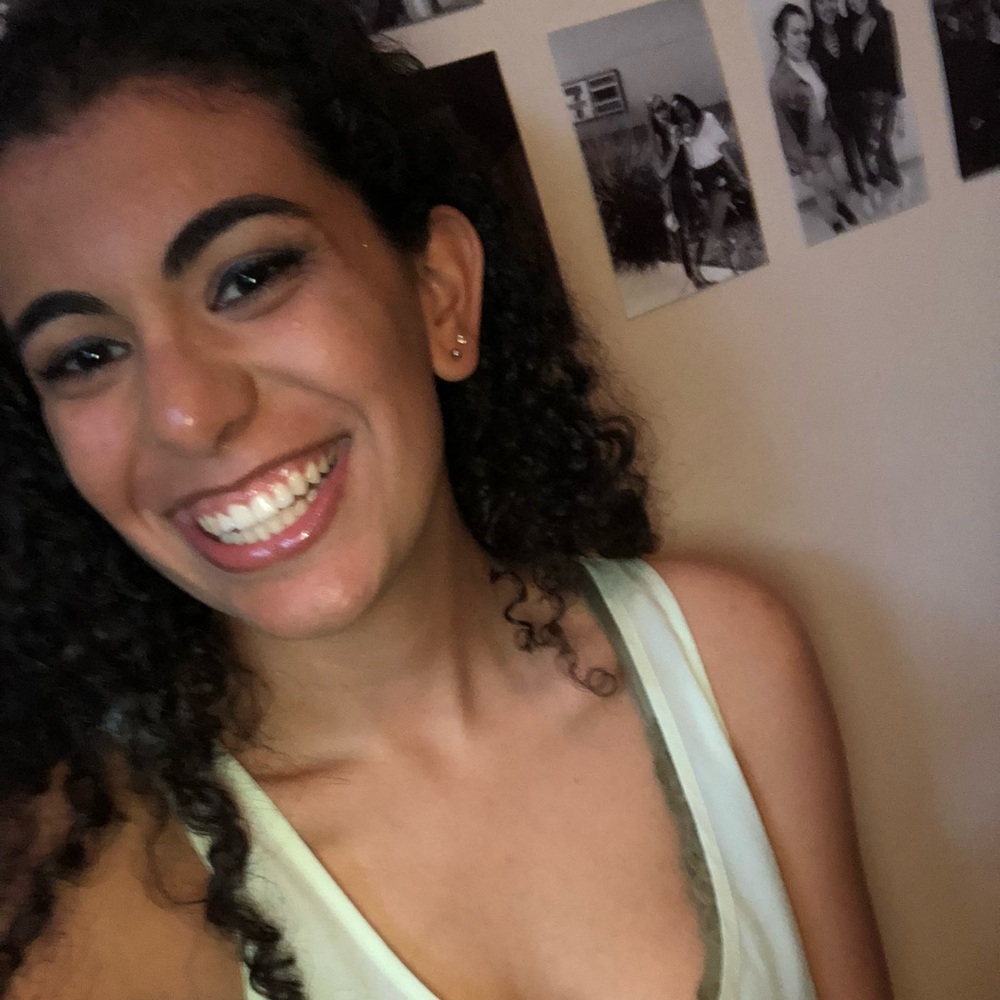 Meet your Posher, Gabriela